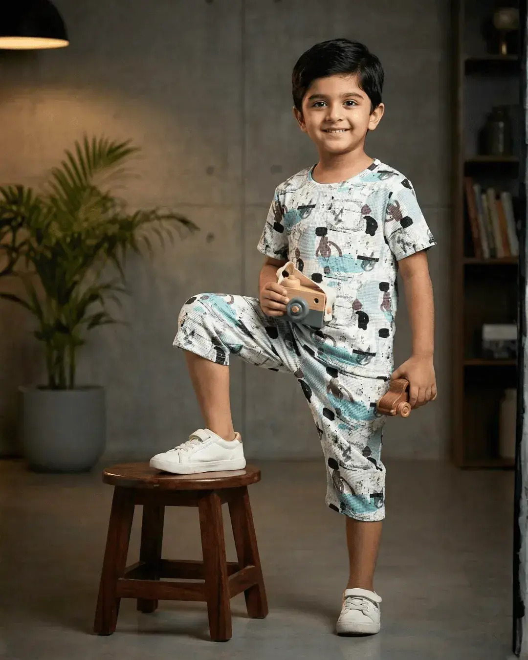 Naksh Boys Capri Set - Sky Blue